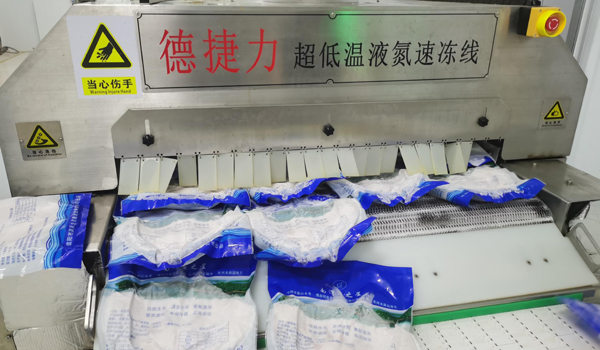 素给我588.jpg