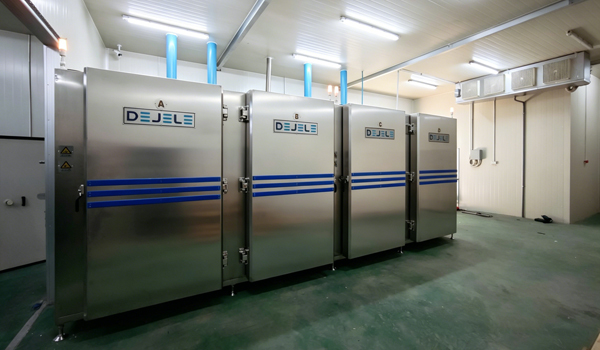 1776156173236940.jpg 新前台780.jpg